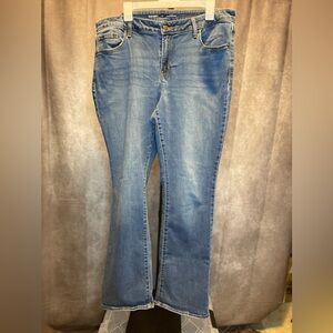 Old Navy Light Blue Mid Rise Kicker Boot Cut Women's Jeans